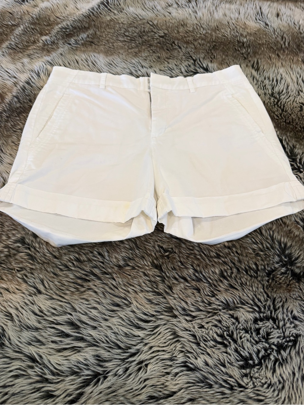 Vince White Rolled-Hem Cotton Shorts